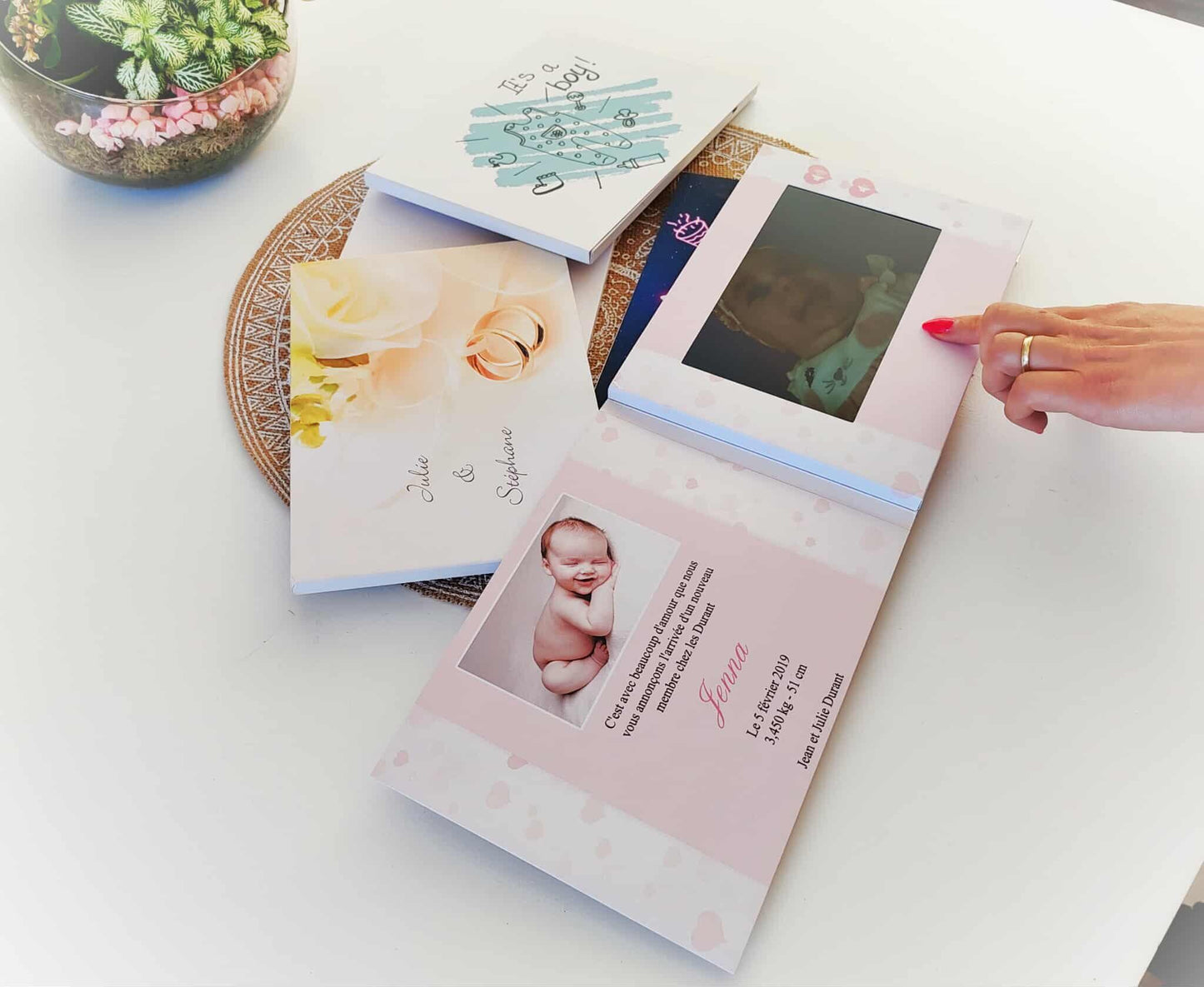Pixcard - carte de vœux avec écran vidéo hd intégré